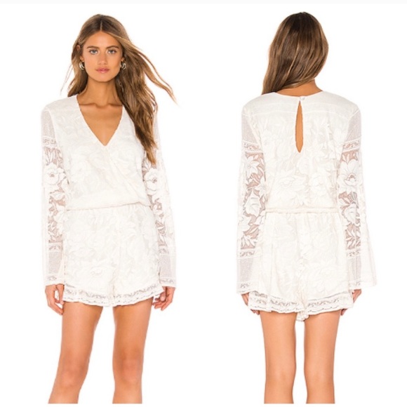 NWT Show Me Your Mumu Loretta Romper Cream Lace - Picture 1 of 9